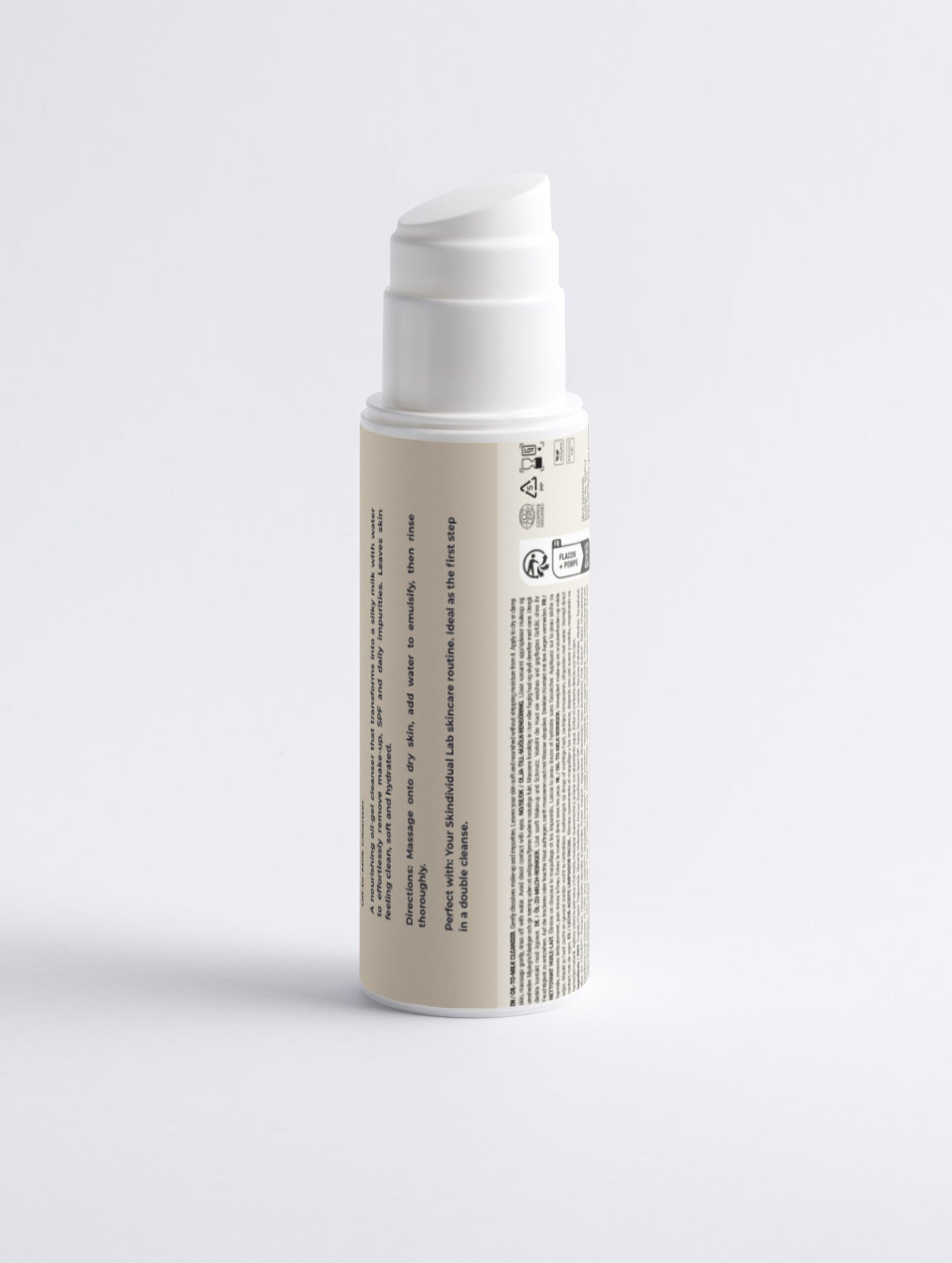 Sensitive Skin Oil-To-Milk Cleanser - Image 2